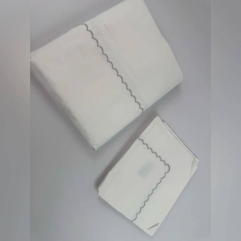 Matouk Astrid Cotton Percale Full/Queen Duvet Cover Set White/Silver - NWT $750